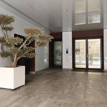 Schanz - Quietly Oriented - Private Parking - Balcony 布拉迪斯拉发 外观 照片